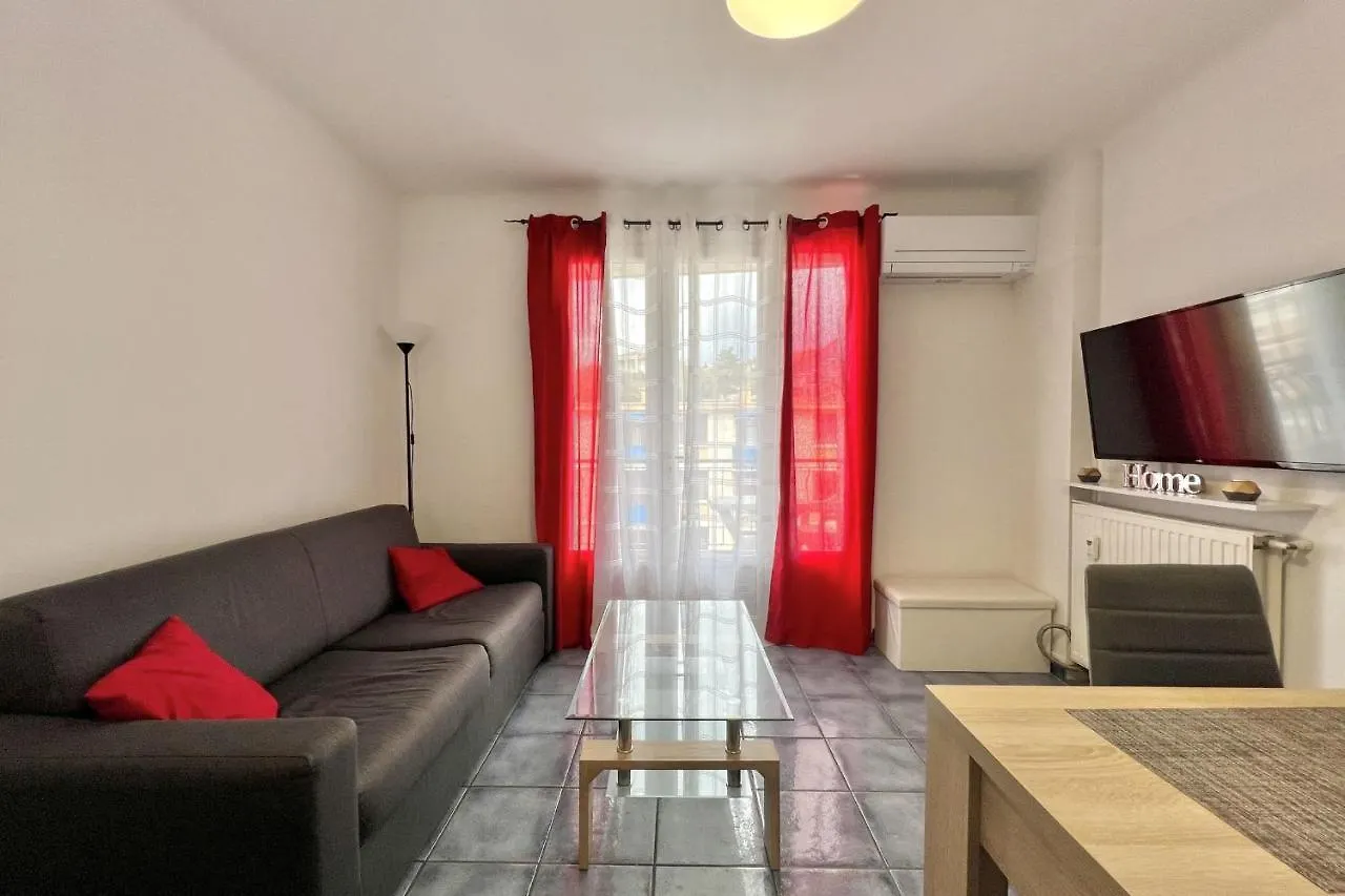 Apartment Luminous Cocoon Near The Beach Saint-Raphael