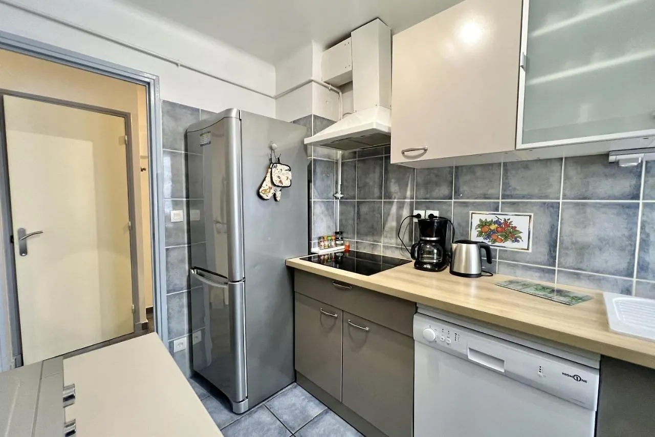 Apartment Luminous Cocoon Near The Beach Saint-Raphael